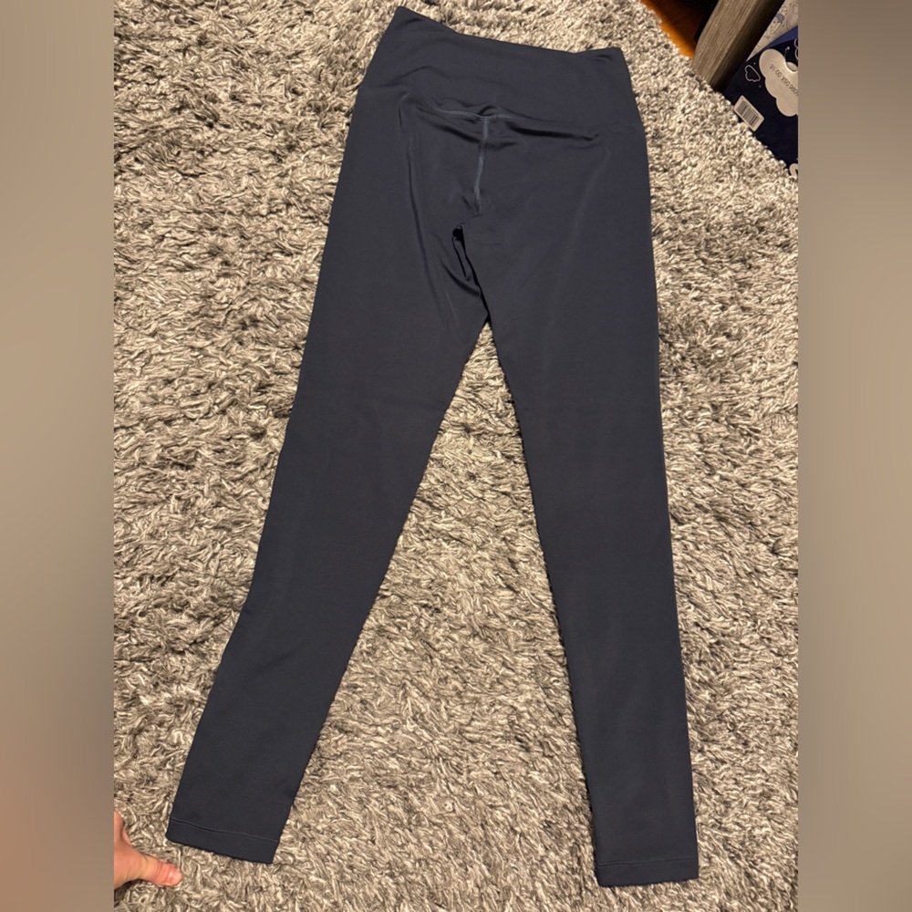 Girlfriend Collective Midnight Black Activewear Legging & Bra Set - Picture 5 of 8